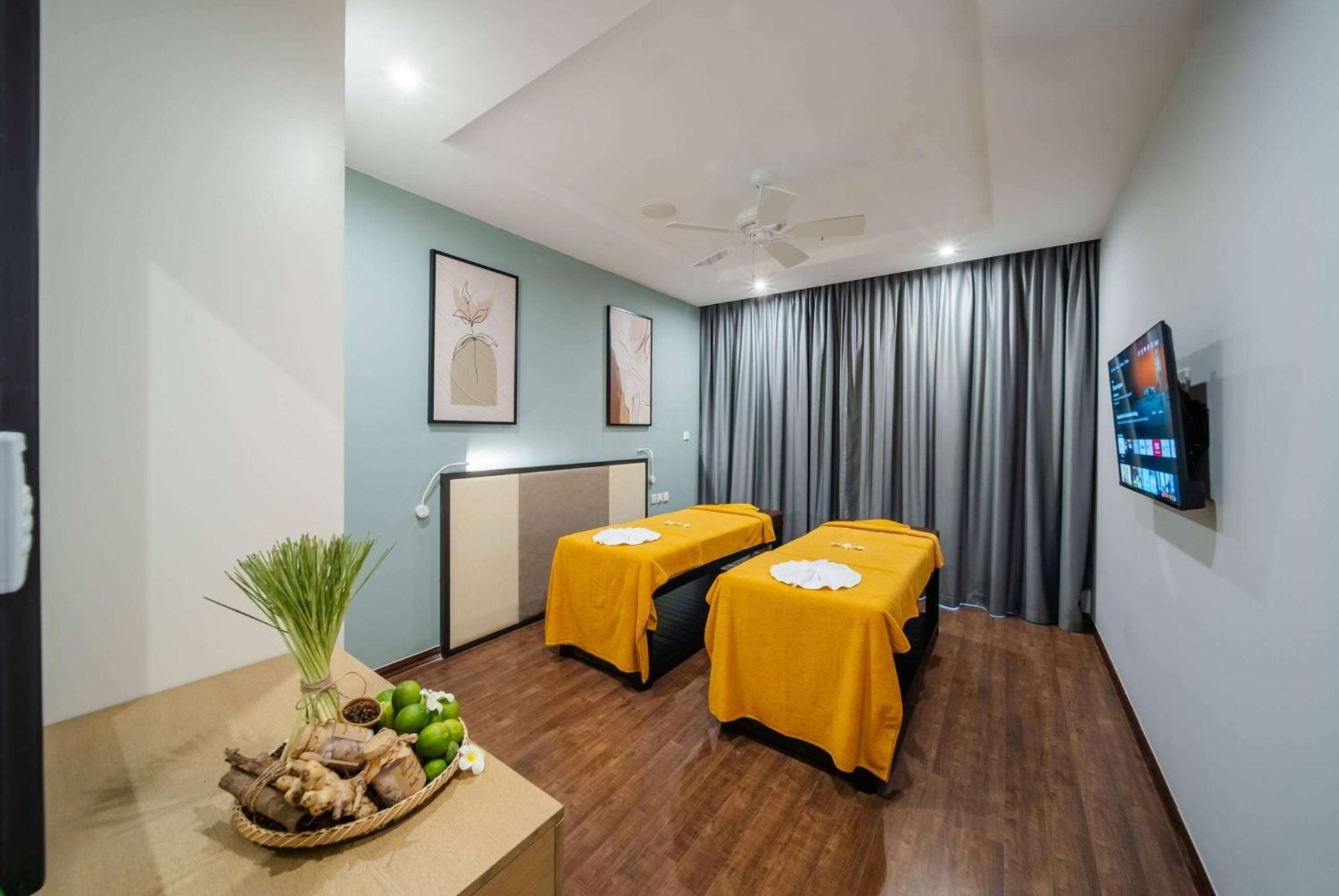 מלון Wyndham Garden Grandworld דואונג דונג מראה חיצוני תמונה